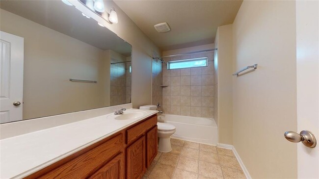 1507 Brook Hollow Dr in Pearland, TX - Building Photo - Building Photo