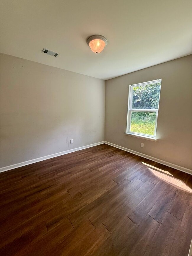 property at 3017 3rd Pl E