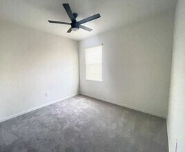 4070 Heath Pl in Titusville, FL - Foto de edificio - Building Photo