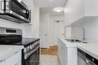 1220-1220 Bayview Ave in Toronto, ON - Building Photo - Building Photo
