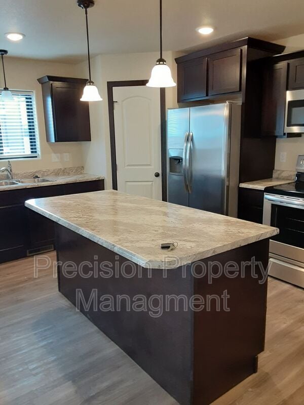 591 225th St in Box Elder, SD - Building Photo - Building Photo