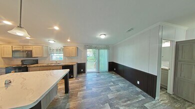 11605 NW 20th St in Ocala, FL - Building Photo - Building Photo