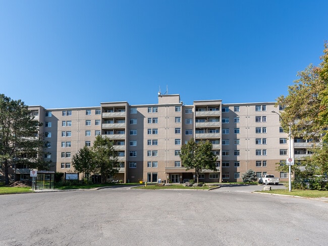 25 Westwood Ct in Kawartha Lakes, ON - Building Photo - Building Photo