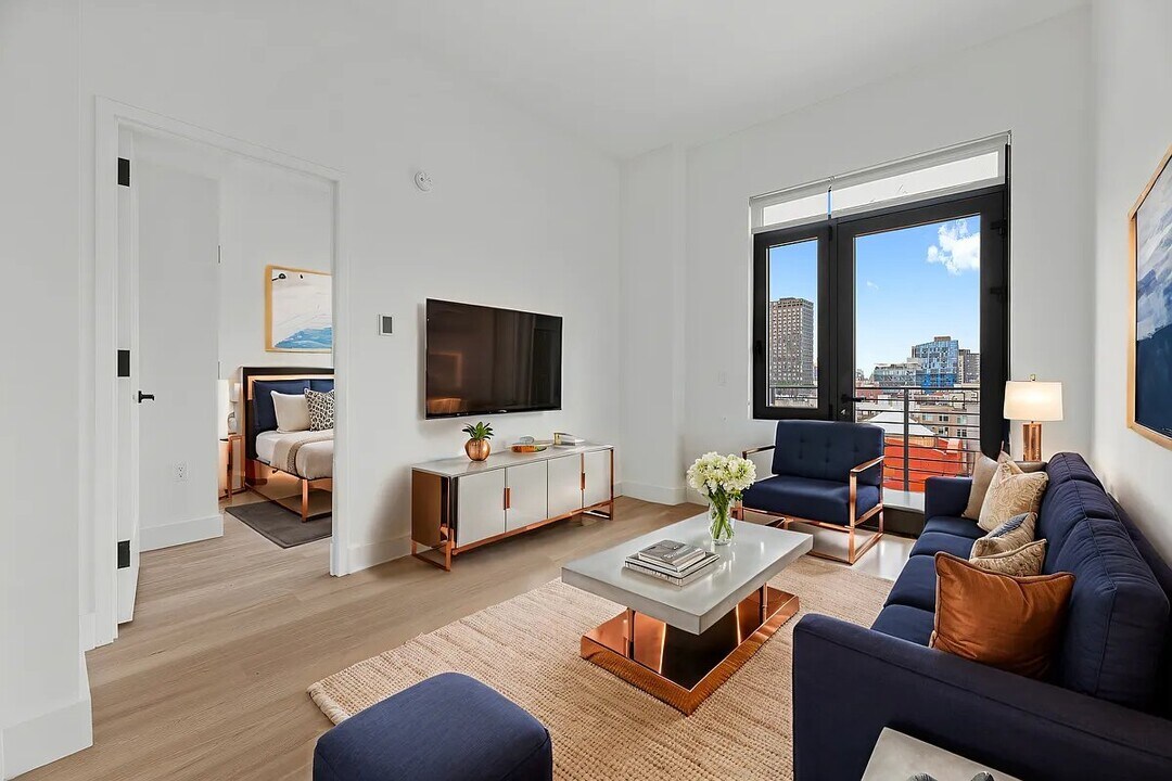 63 Pitt St in New York, NY - Building Photo