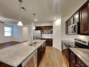 209 Rivulet Dr in Holly Springs, GA - Building Photo - Building Photo