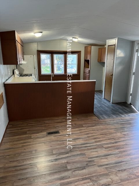 799 Stillwater Ave in Old Town, ME - Building Photo - Building Photo
