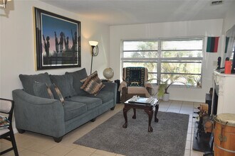 7807 Golf Cir Dr in Margate, FL - Building Photo - Building Photo