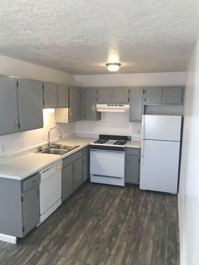 520 Rio Pecos Rentals in Aztec, NM