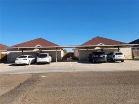 1217 W Garfield Ave, Unit 4 in Alton, TX - Building Photo