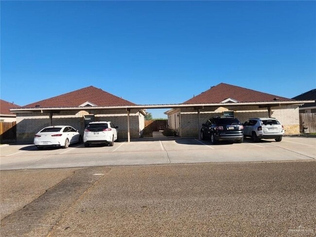 property at 1217 W Garfield Ave