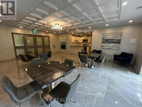 200-1200 Burnhamthorpe Rd E in Mississauga, ON - Building Photo - Building Photo