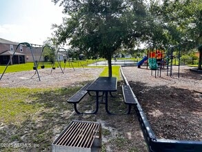 5163 Magnolia Valley Dr in Jacksonville, FL - Building Photo - Building Photo