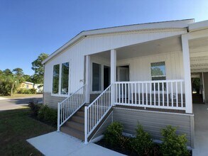 346 Eland Dr in North Fort Myers, FL - Building Photo - Building Photo