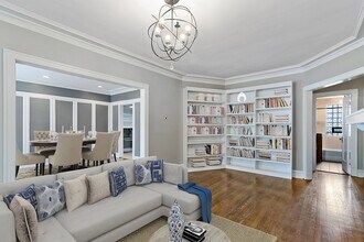 804 Forest Ave in Evanston, IL - Building Photo - Building Photo