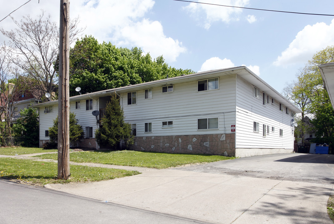 833 Ohio Ave in Youngstown, OH - Building Photo