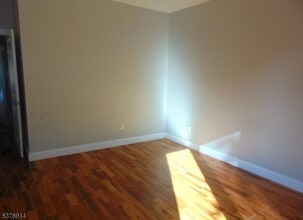 108 Mill St in Paterson, NJ - Building Photo - Building Photo