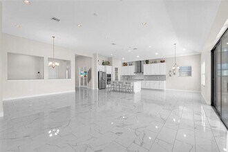 11305 Hawks Fern Dr in Riverview, FL - Building Photo - Building Photo