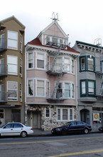 1359-1363 Valencia St in San Francisco, CA - Foto de edificio - Building Photo