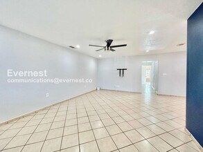 3030 Anzio Dr in Dallas, TX - Building Photo - Building Photo