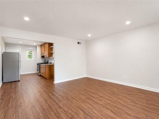 property at 3203 E Point St