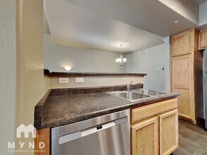 280 S Evergreen Rd in Tempe, AZ - Building Photo - Building Photo