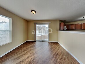 6244 Looking Glass Ln in Indianapolis, IN - Building Photo - Building Photo