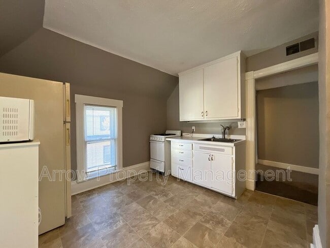 3424 South St in Lincoln, NE - Building Photo - Building Photo