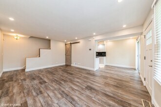 311 Milton Ct in Bloomingdale, IL - Building Photo - Building Photo