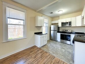 210 5th St SW in Charlottesville, VA - Building Photo - Building Photo