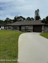 610 Soto Grande Ct in Melbourne, FL - Building Photo