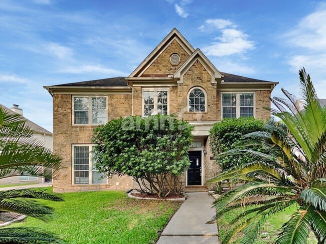 property at 2036 Pembroke Bay Dr