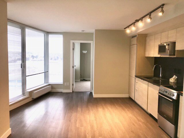 6095 Fraser St in Vancouver, BC - Building Photo - Building Photo