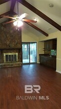 112 Wildwood Dr in Daphne, AL - Foto de edificio - Building Photo