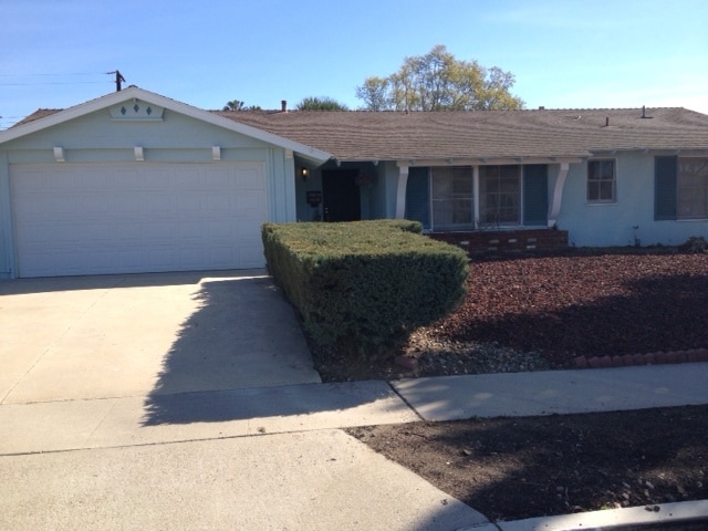 1024 Skeel Dr in Camarillo, CA - Building Photo - Building Photo