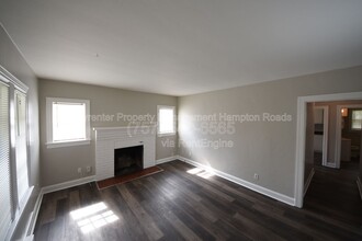 101 Chesterfield Rd in Hampton, VA - Building Photo - Building Photo