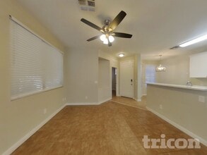 1607 W Lydia Ln in Phoenix, AZ - Building Photo - Building Photo