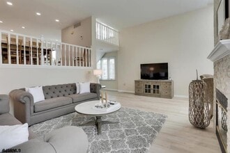 433 Albacore Ln in Brigantine, NJ - Building Photo - Building Photo