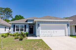 114 Blooming Cv in Crestview, FL - Building Photo