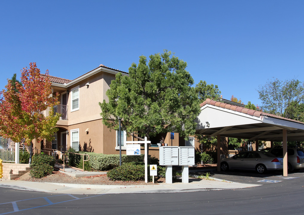 Derby Terrace in San Diego, CA - Foto de edificio