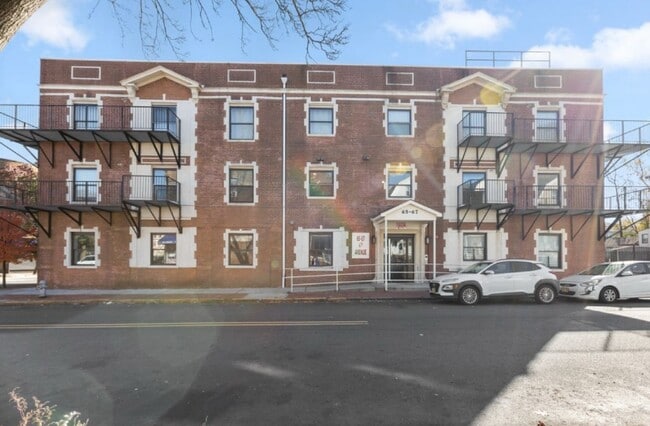 65-67-67 4th Ave