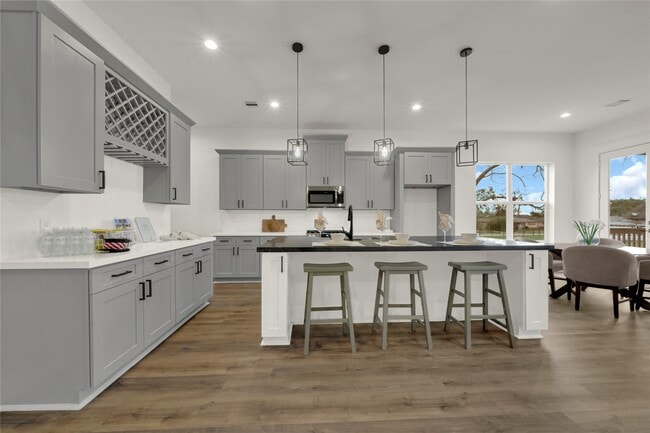 property at 4916 Lavender St