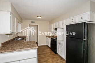 3800 James Rd in Memphis, TN - Building Photo - Building Photo