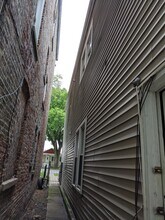 5321 S Damen Ave in Chicago, IL - Building Photo - Building Photo