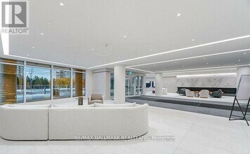 50 Upper Mall Wy in Vaughan, ON - Building Photo - Building Photo