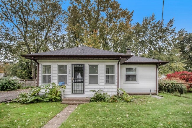 property at 548 Dayton Ave