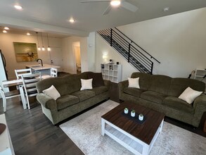 1168 Bon Homme Richard Dr in Fort Collins, CO - Building Photo - Building Photo