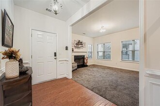 1240 Grayson Oaks Dr in Lawrenceville, GA - Building Photo - Building Photo