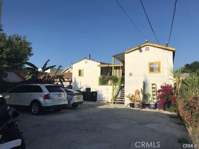 120 S Clarence St in Los Angeles, CA - Building Photo - Building Photo