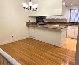 2333 241st St in Lomita, CA - Building Photo - Building Photo