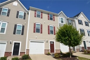 1006 Romeria Dr in Durham, NC - Building Photo